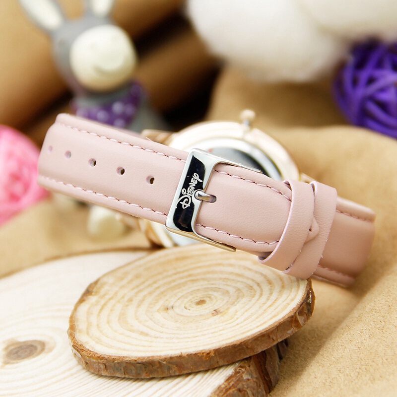 Đồng Hồ Đeo Tay Dạ Quang Dây Da In Hình Chuột mickey disney Đơn Giản Thời Trang Cho Nữ