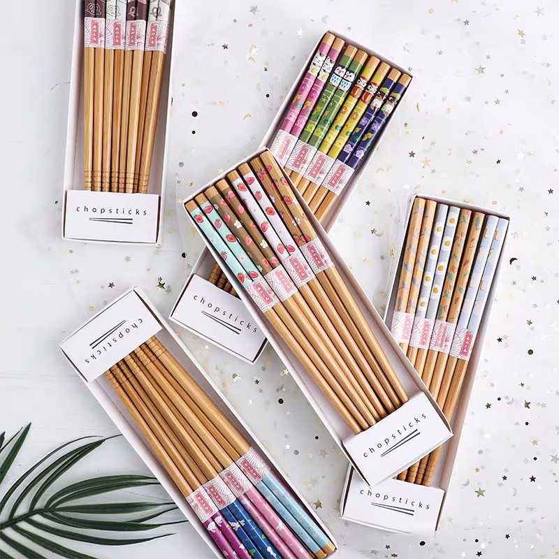 Bộ đũa tre in họa tiết nhiều mẫu  - set 8 đôi
