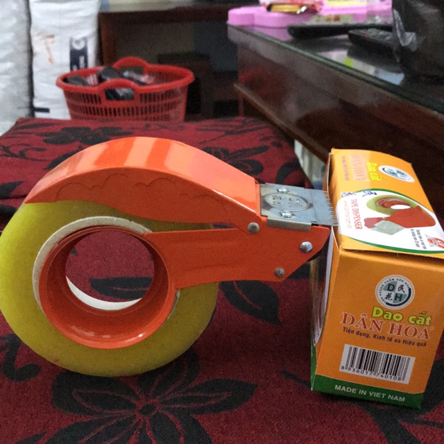 Dao cắt băng dính size đại Dân Hoa