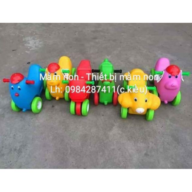 Xe Vận Động Chòi Chân