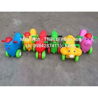 Xe vận động chòi chân