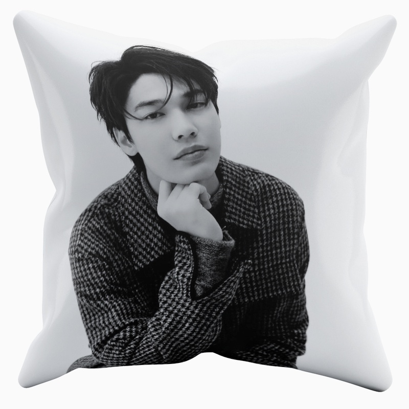 Vỏ gối đơn bằng polyester in họa tiết f4 dew jirawat sutivanisak trang trí nội thất | BigBuy360 - bigbuy360.vn
