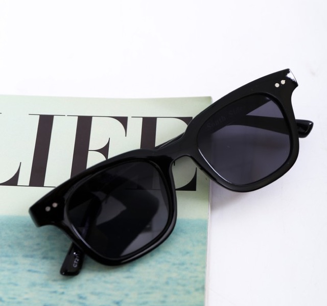 Kính Mắt Màu - Giá rẻ chất lượng | BigBuy360 - bigbuy360.vn