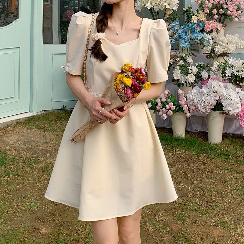 Đầm Nữ Tay Ngắn Hở Lưng Thời Trang Quyến Rũ