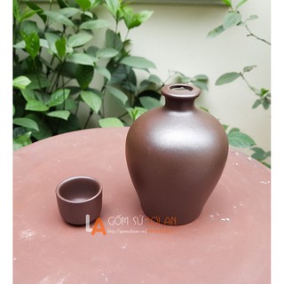vò đựng rượu gốm sứ