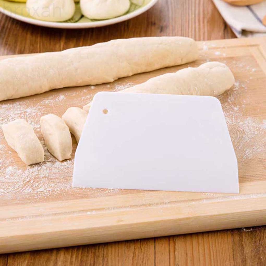 Set 2 Dụng Cụ Cắt Bột Làm Bánh Bằng Nhựa Pp