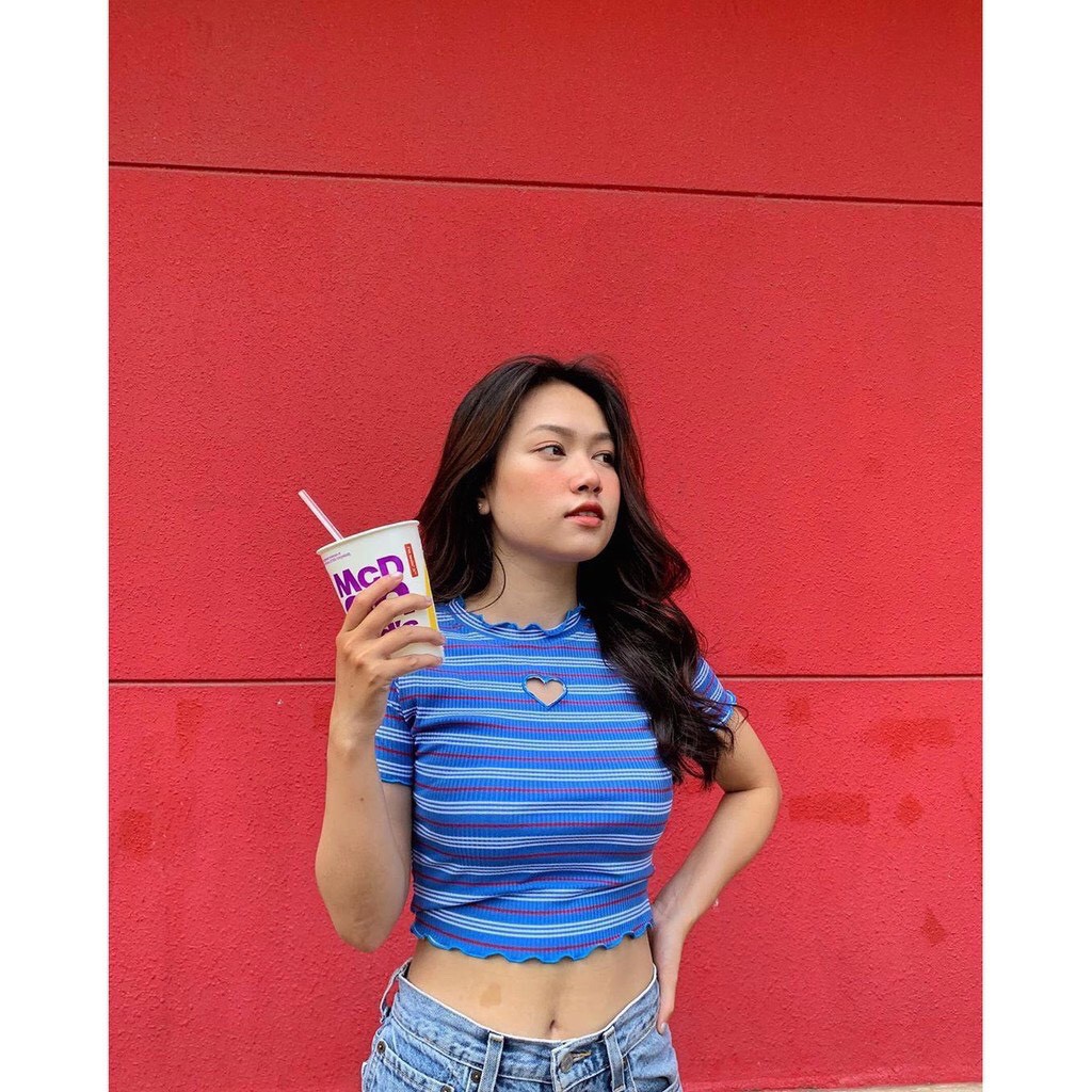 siêu phẩm các màu áo sọc màu cut out tim viền biên siêu cute