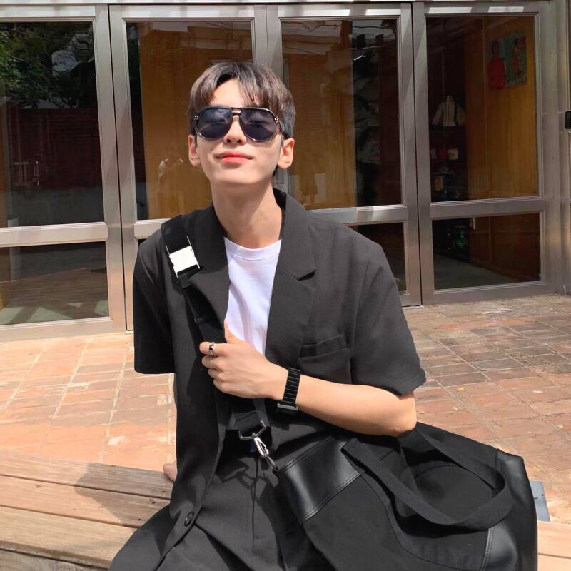 [MUA 1 TẶNG 1] Áo Blazer cộc tay Jack Lane, TẶNG áo phông tay lỡ trắng | BigBuy360 - bigbuy360.vn