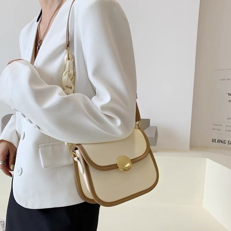 Túi xách nữ xinh xắn