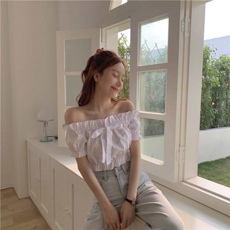 Women's top summer 2021 new French bubble sleeve white shirt women's design sense minority short bow shoulder top