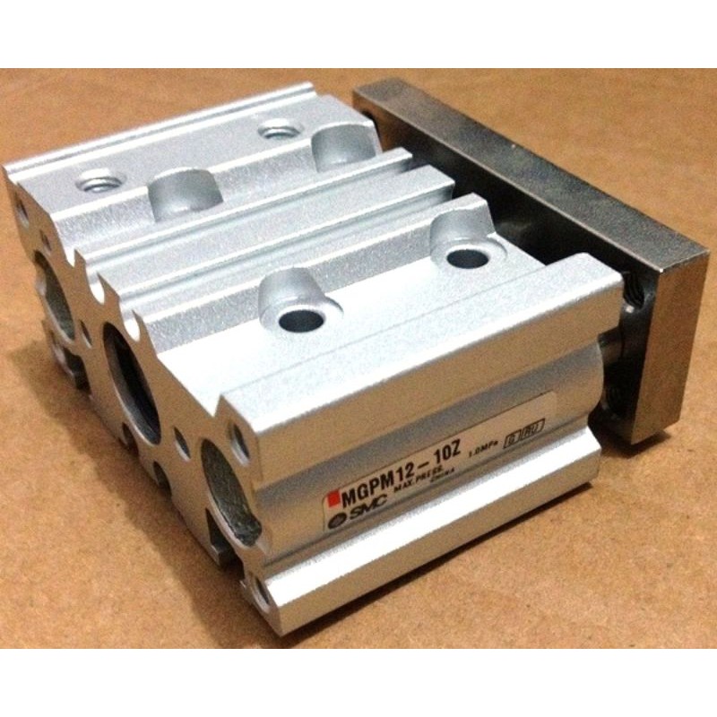 Xilanh SMC MGPM12-10Z + 888,698,222