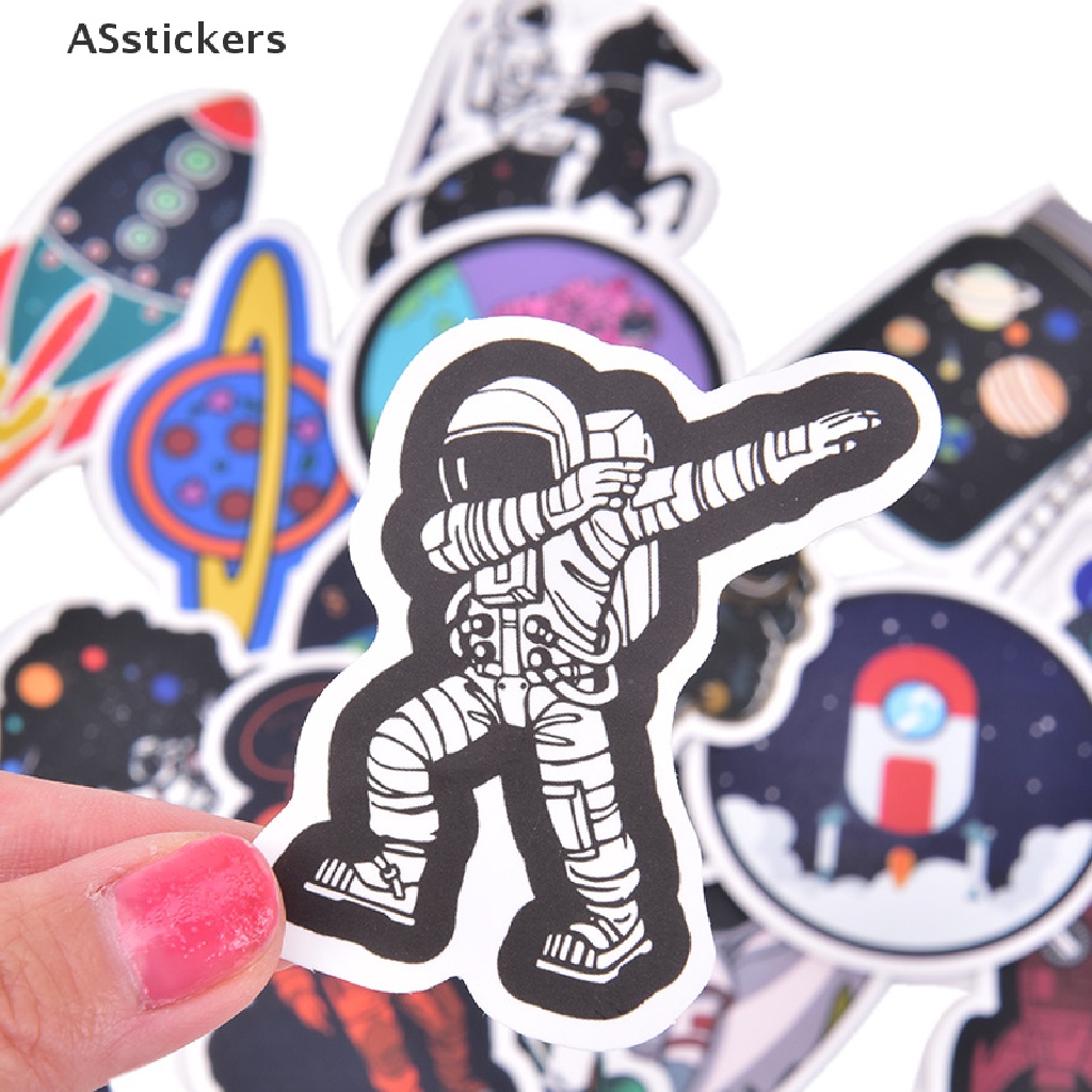 Set 50 Sticker Hình Phi Hành Gia Dán Trang Trí Ván Trượt / Laptop / Hành Lý