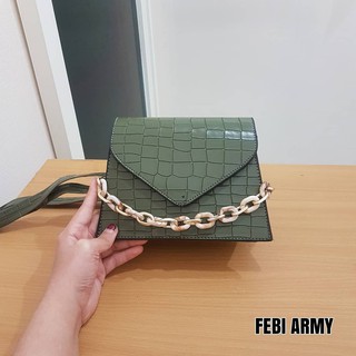 Túi Đeo Chéo Thời Trang Nữ Febi