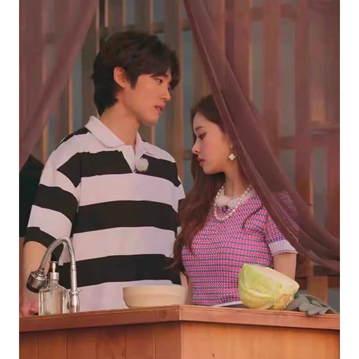 Áo croptop giống Jennie BLACKPINK, Freezia  trong Single’s Inferno