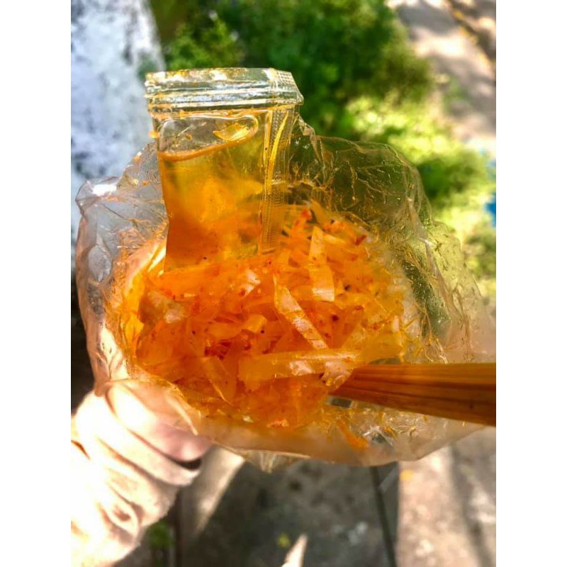 13 - 14 bị bánh tráng trộn sợi + sốt me kèm đũa