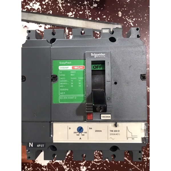 MCCB Schneider LV525342 chỉnh dòng