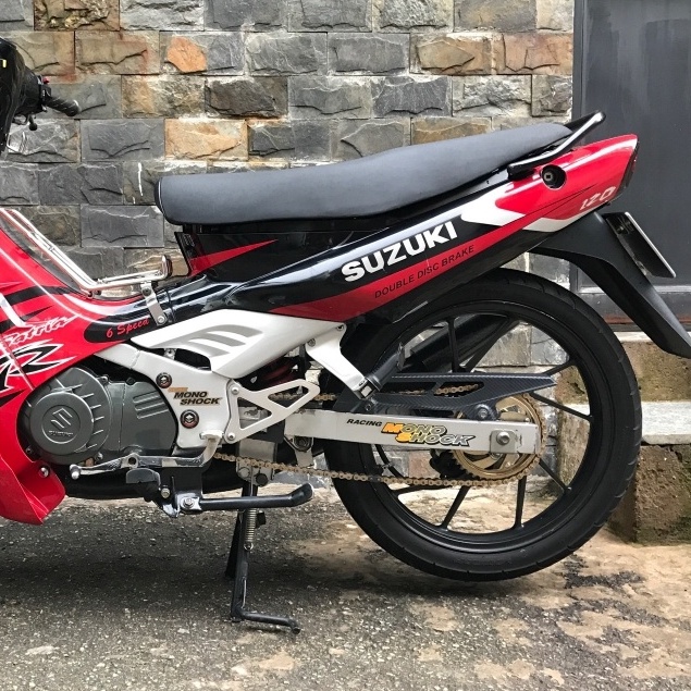 Tem Rời Suzuki Xipo Satria 2000 Dán Xe Đỏ Phối Tem Đen