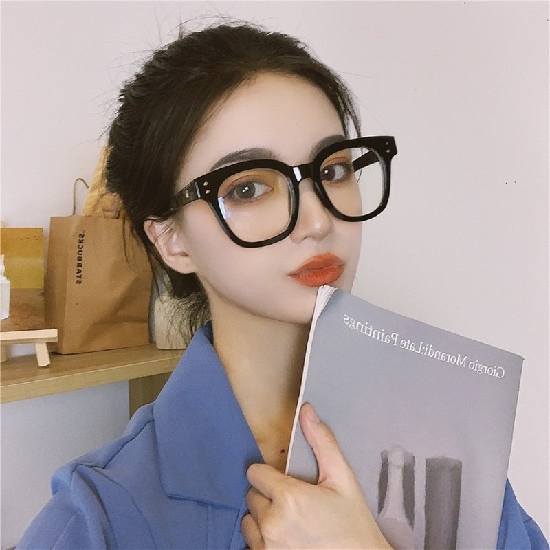 Mắt Kính Gọng Vuông Trong Suốt Phong Cách Hàn Quốc Thời Trang