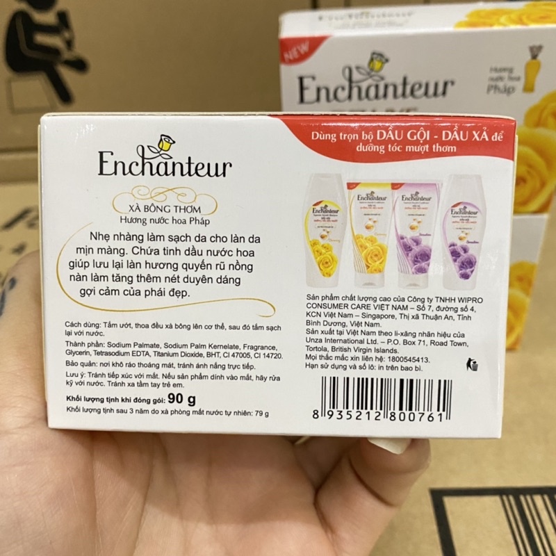 Xà bông thơm Enchanteur Deluxe Charming 90g