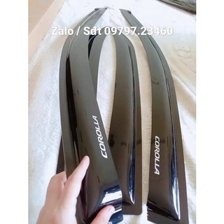 Vè che mưa xe altis 2006-2013 nhựa đen có vi deo rivew sản phẩm
