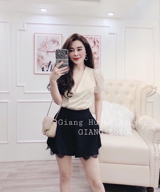 Chân váy vải tuyết mưa phối ren có quần bên trong