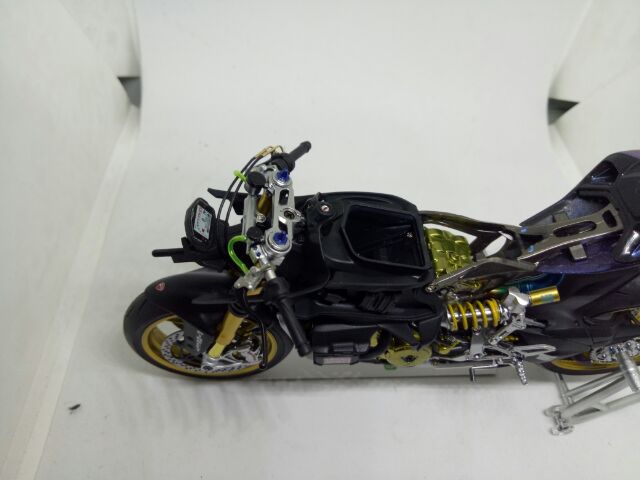 MÔ HÌNH DUCATI 1199 PANIGALE TAMIYA 1/12