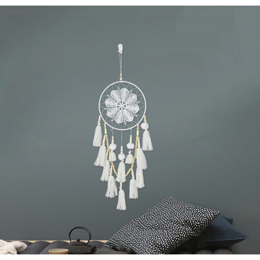 Dreamcatcher có chuỗi hạt gỗ và bông tua rua trắng kiểu Boho treo tường trang trí phòng ngủ bé gái/làm quà sinh nhật