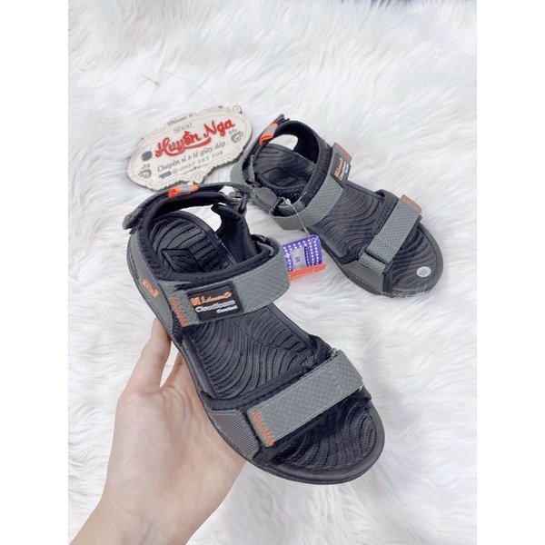 Dép quai hậu bé trai hàng siêu nhẹ bền đẹp màu ghi