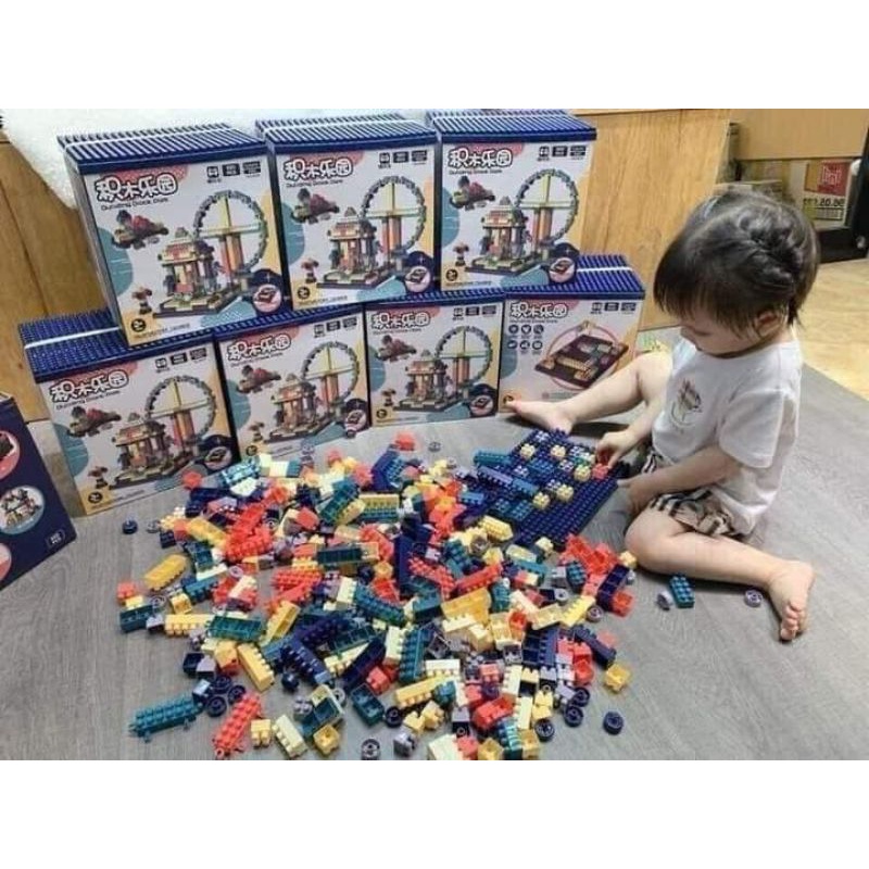 HỘP LEGO 520 CHI TIẾT SÁNG TẠO CÙNG BÉ YÊU