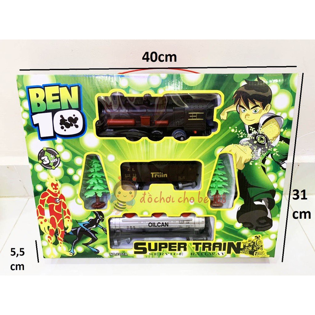 Đồ chơi đường ray xe lửa ben màu xanh có đầu tàu và 2 toa ,2 cây thông màu xanh, các đường ray