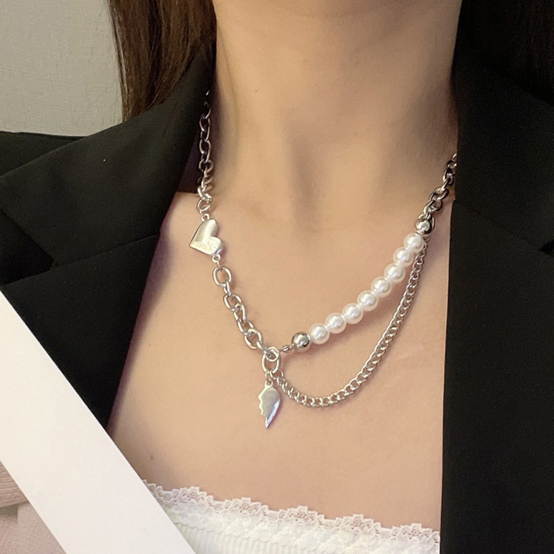 Vòng cổ Mặt Trái Tim Khắc Chữ Phong Cách Hàn Quốc