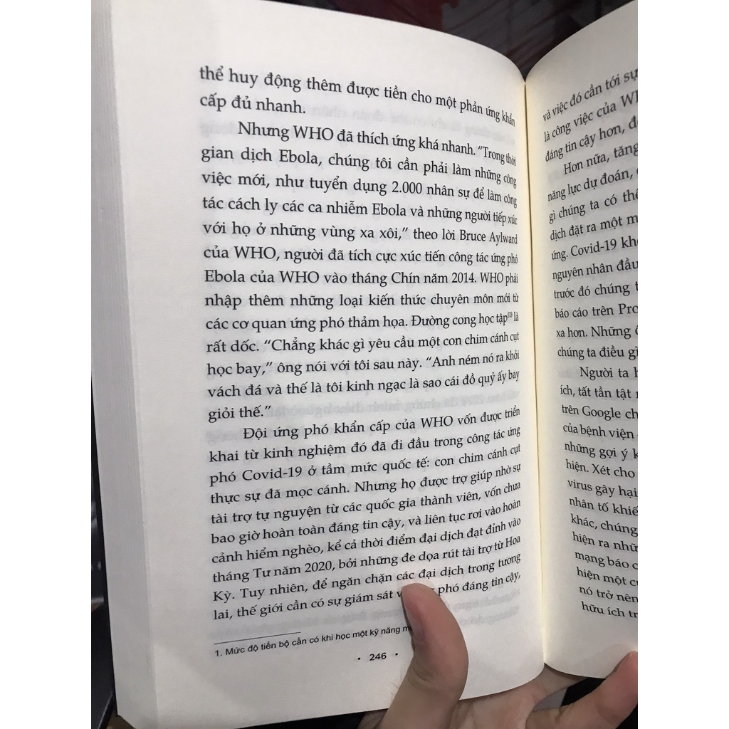 Sách - Covid 19 : Đại dịch đáng lẽ không bao giờ xảy ra và làm cách nào để ngăn chặn đại dịch kế tiếp ( Nhã Nam )