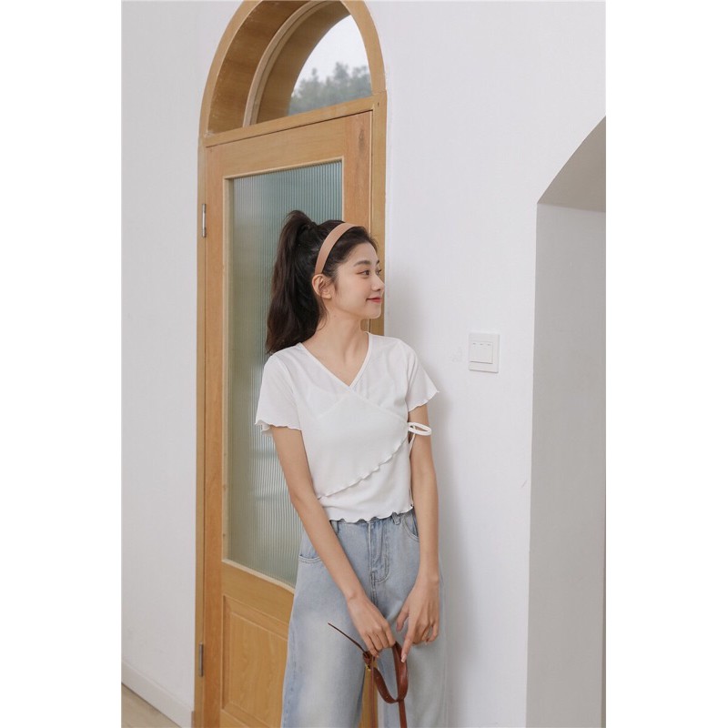 Áo croptop ôm eo , vạt chéo cột eo ulzzang | BigBuy360 - bigbuy360.vn