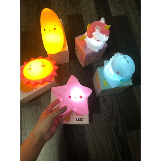 Đèn ngủ silicon siêu kute