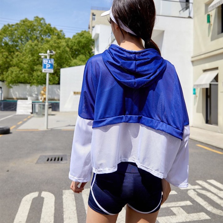 Bộ đồ bơi nữ 3 mảnh có áo hoodie năng động cá tính (màu xanh) 💖 | BigBuy360 - bigbuy360.vn