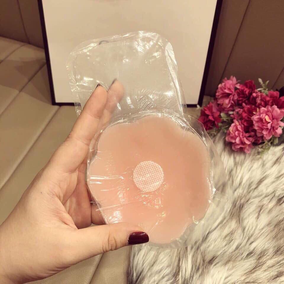 Miếng Dán Ngực ❤️FREESHIP❤️ Miếng Dán ti silicon chống xệ mềm mỏng dùng được nhiều lần - DÁN KÉO NGỰC