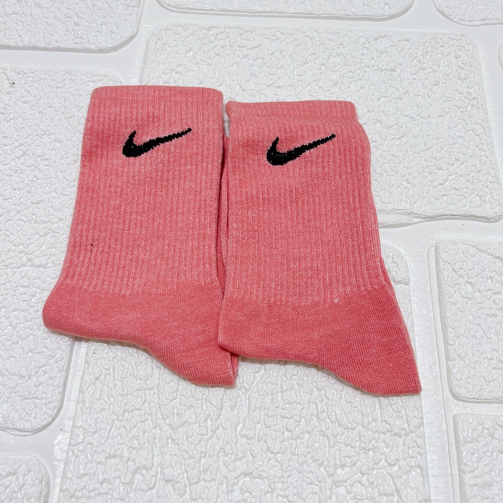 Tất Cổ Cao Nike Sắc Màu phong cách