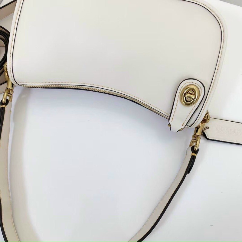 TÚI COACH SWINGER C0638