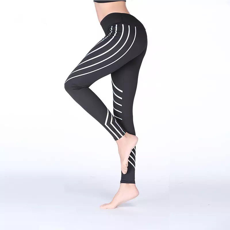 Quần phát sáng Lylylorem Legging