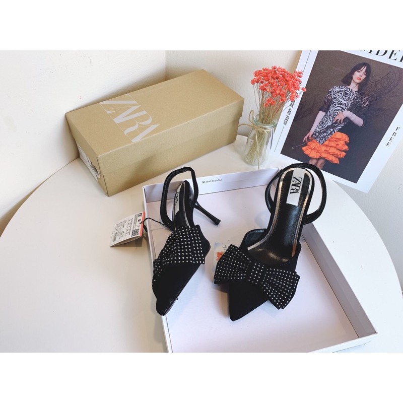 Đầm nơ tán Đinh