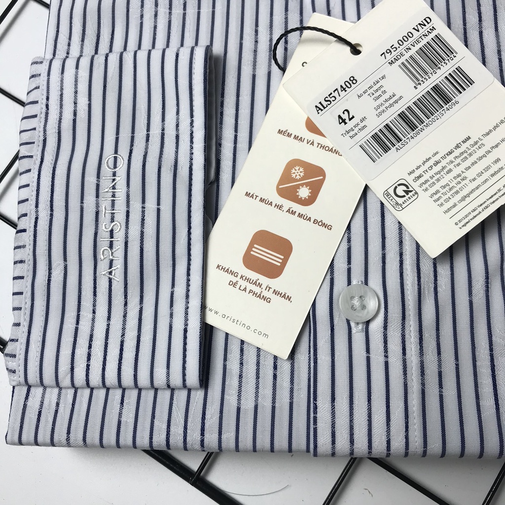 Áo sơ mi dài tay Aristino from ôm tà lượn không túi  ALS57408