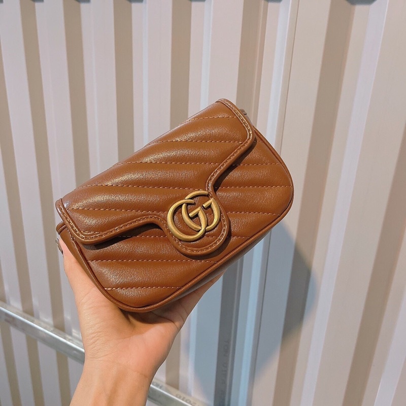 Túi Chư G màu nâu tây size 17cm fullbox cực sang hộp xanh