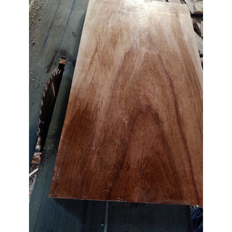 Miếng gỗ xoan mặt 20cm , dài 40cm [dùng làm kệ][kệ treo]