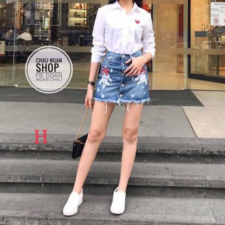 Chân váy jeans cúc thêu