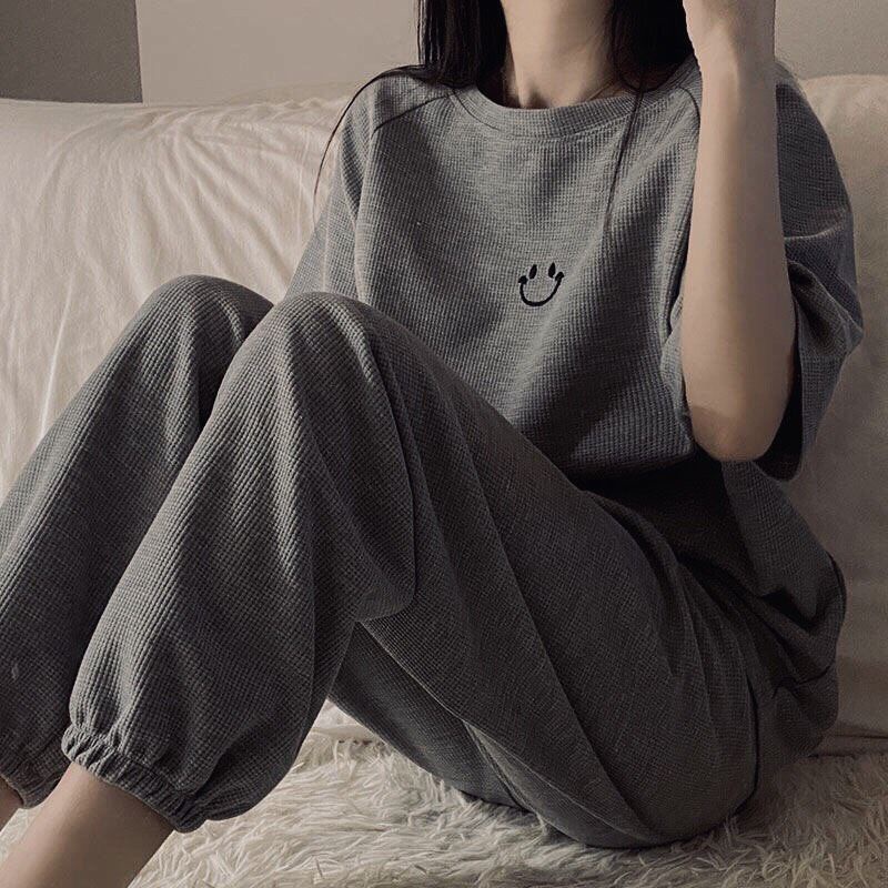 Bộ icon mặt cười, hình thêu, quần bo gấu, áo thun tay lỡ chất bo tăm