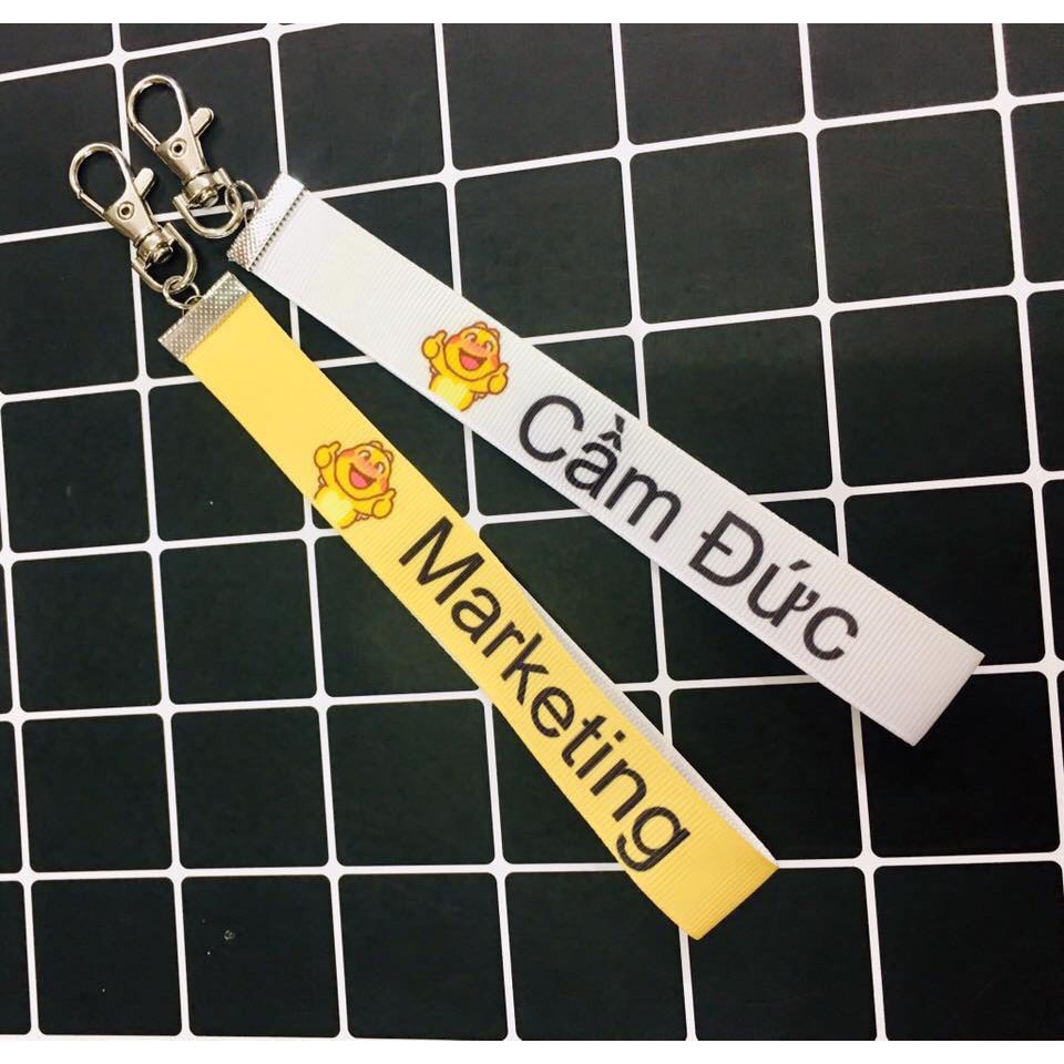 Nametag in theo yêu cầu, móc khoá dây strap Đặt in theo yêu cầu