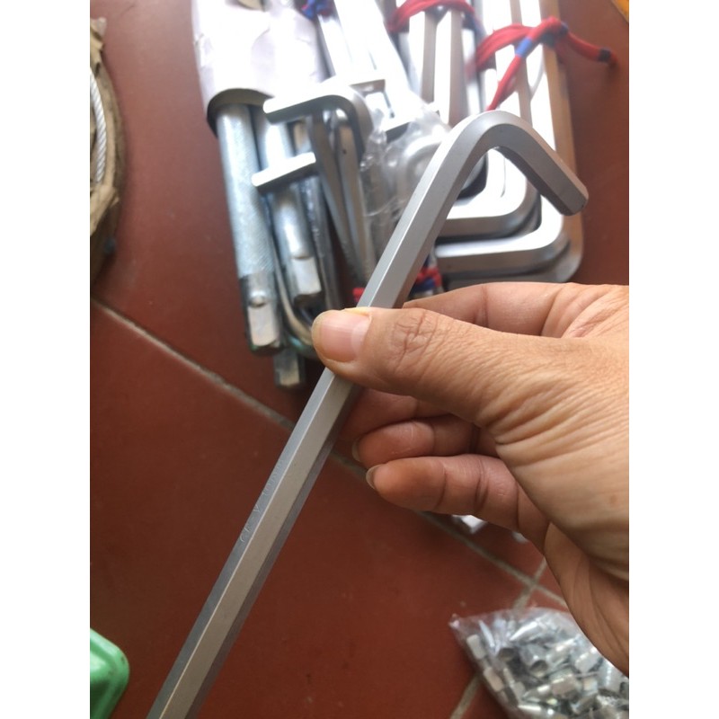 Tay lục 10 mm