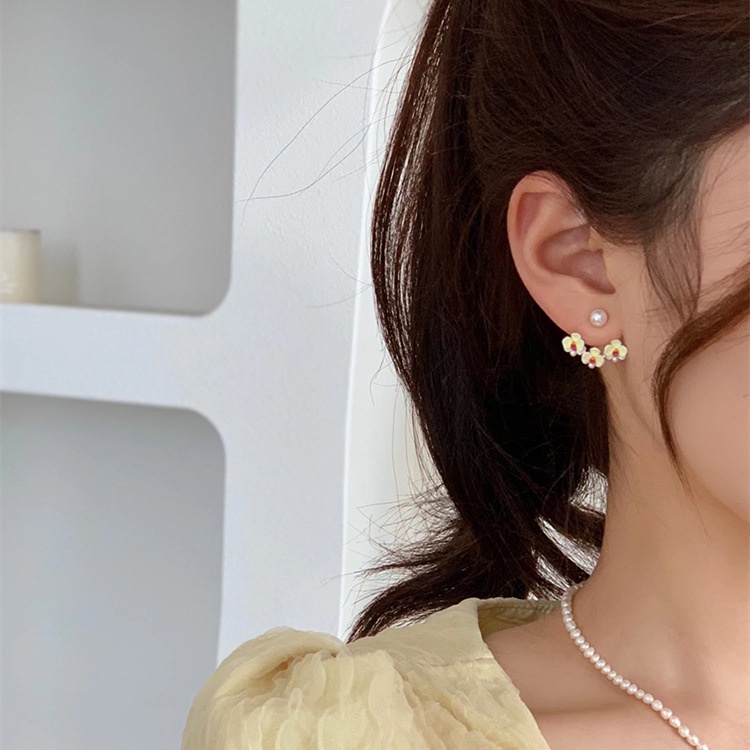 Bông Tai Hình Hoa Vàng Đính Ngọc Trai Nhân Tạo Thời Trang 2022