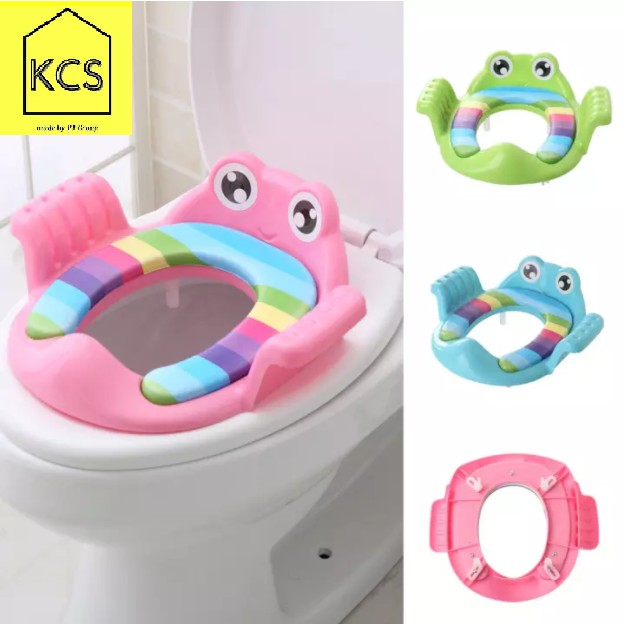 BỆ LÓT THU NHỎ BỒN CẦU MÀU SẮC ĐÁNG YÊU, CÓ TAY VỊN & ĐỆM LÓT CHỐNG TRƠN TRỢT DÀNH CHO BÉ