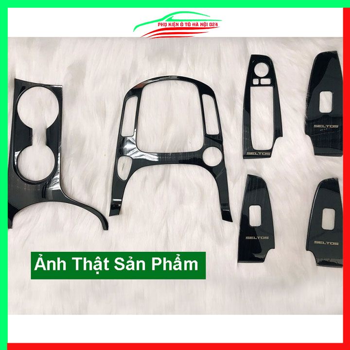 Ốp nội thất cho xe ô tô Seltos 2020 2021 vân Titan bảo vệ chống trầy xước và làm đẹp xe